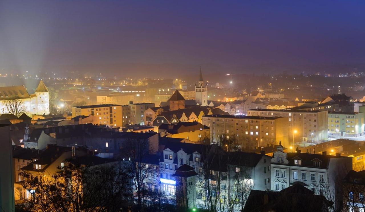 Pensjonat Srebrny Klon Bytów Exteriör bild