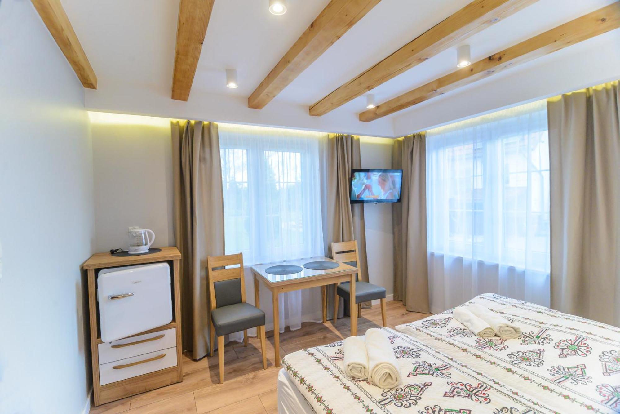 Pensjonat Srebrny Klon Bytów Exteriör bild